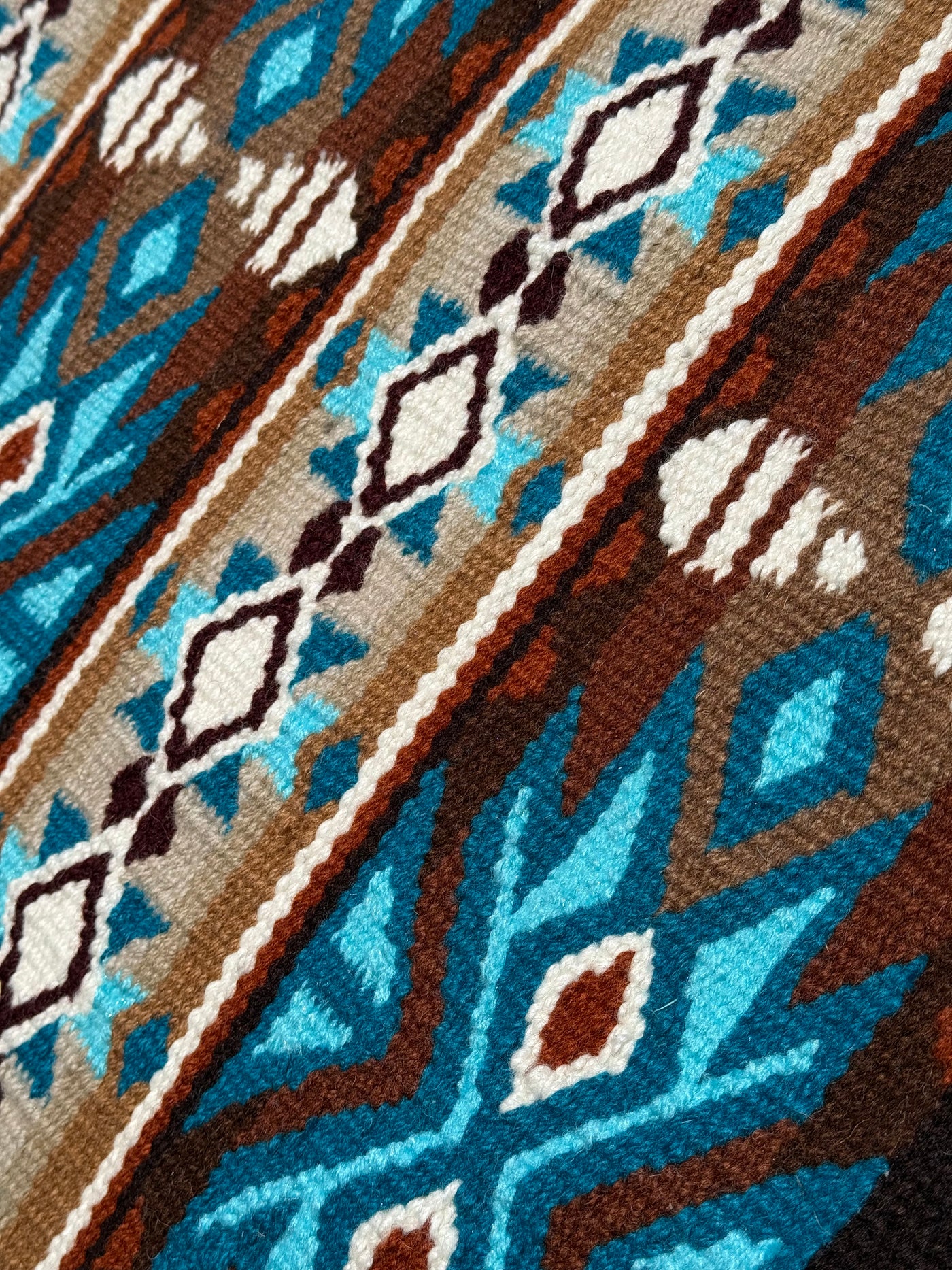 Drizzled with turquoise – EM Custom Show Pads